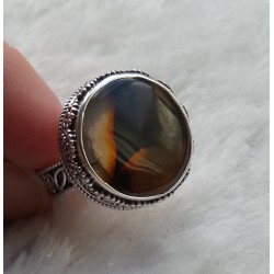 Zilveren ring ronde Montana Agaat in bewerkte setting 17.5 mm