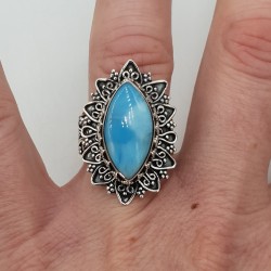 Zilveren ring met marquise Larimar in bewerkte setting 18 mm