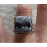 Zilveren ring vierkante Dendriet Opaal bewerkte setting 17.5 mm