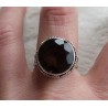 Zilveren ring ronde Smokey Topaas en bewerkte setting 18.5 mm