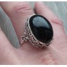 Zilveren ring cabochon Onyx in bewerkte setting 19 mm