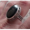 Zilveren ring gezet met Hematiet en bewerkte setting 18.5 mm