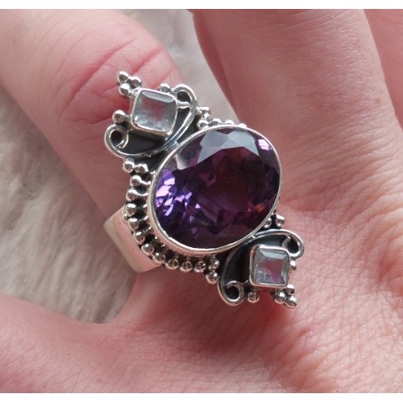 Zilveren ring gezet met Amethist en Maansteen 17.5 mm