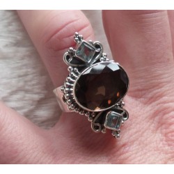 Zilveren ring gezet met Smokey Topaas en blauw Topaas