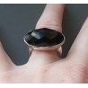 Zilveren ring gezet met ovale facet zwarte Onyx 18