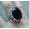 Zilveren ring cabochon Onyx gezet in bewerkte setting 18 mm