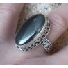Zilveren ring gezet met ovale Hematiet in bewerkte setting 17 mm