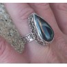 Zilveren ring druppelvorm Hematiet bewerkte setting 17.7 mm