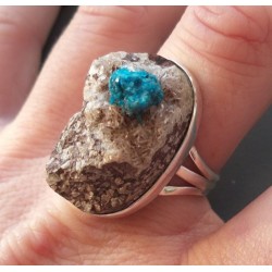 Zilveren ring gezet met ovale Cavansiet maat 19 mm