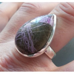 Zilveren ring druppelvorm Varisciet in Purpuriet 18.5 mm