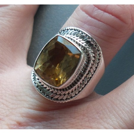 Zilveren ring gezet met rechthoekige Citrien 17 mm
