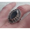 Zilveren ring marquise facet Labradoriet bewerkte kop en band 18