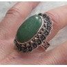 Zilveren ring met Aventurijn met bewerkte kop en band 18 mm