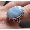 Zilveren ring blauw Lace Agaat en bewerkte setting 18 mm