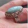 Zilveren ring gezet met marquise Larimar in bewerke setting 17.5