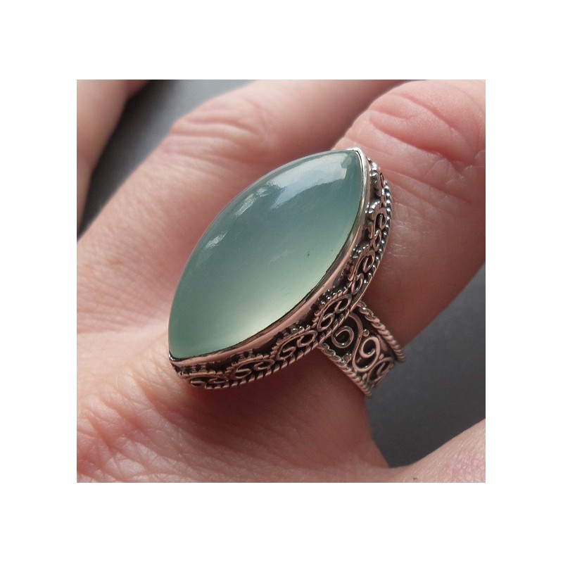 Zilveren ring marquise aqua Chalcedoon bewerkte setting 17.5 mm