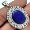 Zilveren hanger met cabochon Lapis Lazuli bewerkte setting