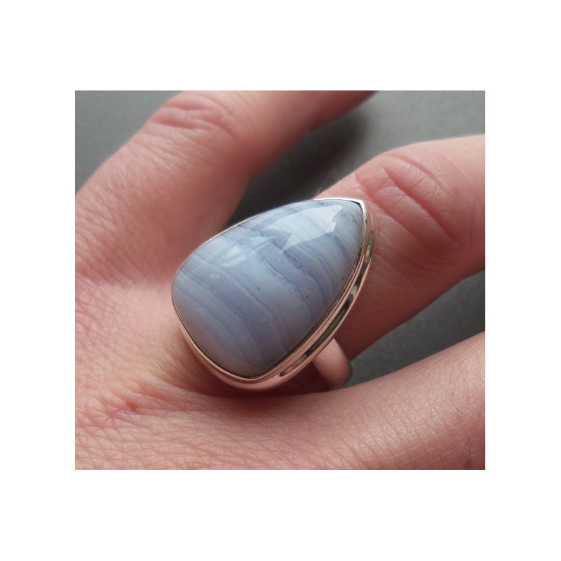 Zilveren ring gezet met blauw Lace Agaat 16.5 mm