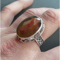 Zilveren ring met facet Botswana Agaat bewerkte setting 19 mm