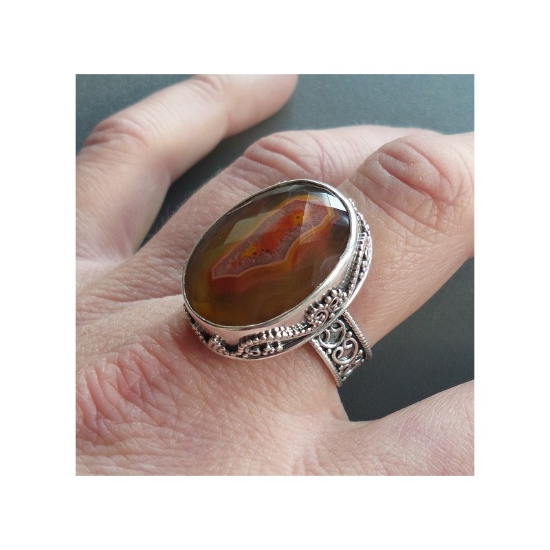 Zilveren ring met facet Botswana Agaat bewerkte setting 19 mm