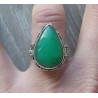 Zilveren ring met Chrysopraas gezet in bewerkte setting 17 mm