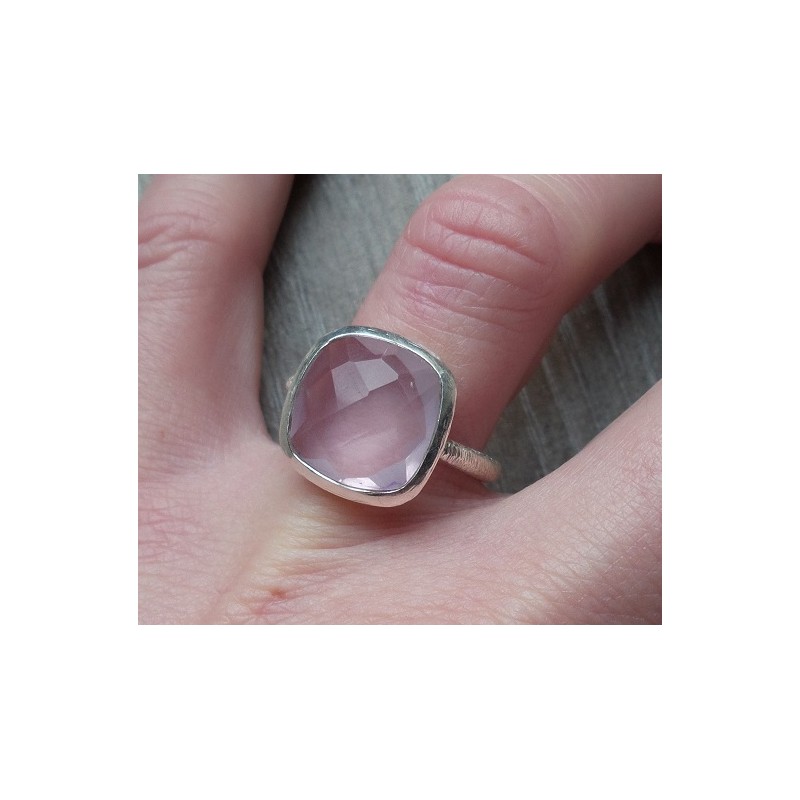 Zilveren ring met vierkante facet Rozenkwarts 17.3 mm