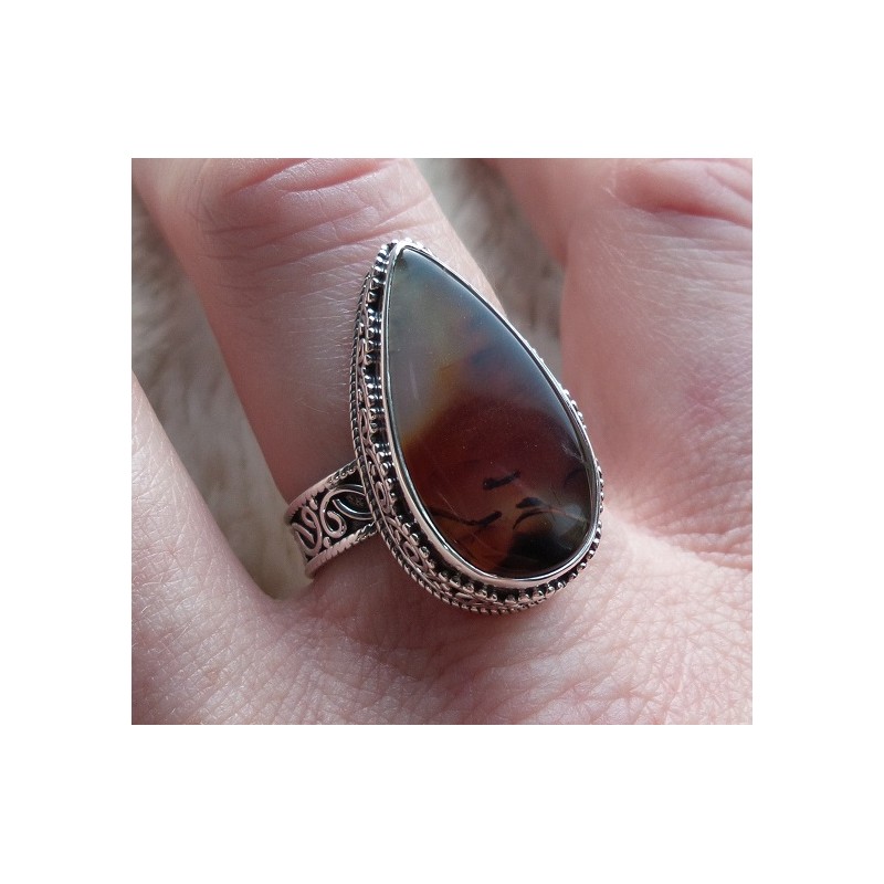 Zilveren ring druppelvorm Montana Agaat bewerkte setting 18.5 mm