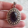 Zilveren hanger ovale cabochon geslepen Amethist bewerkte settin