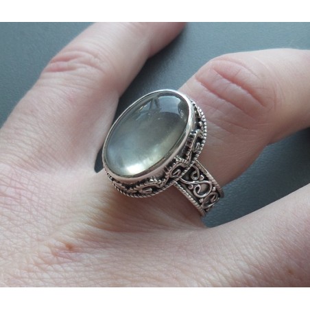Zilveren ring perzik Maansteen gezet in bewerkte setting 16.5 mm