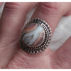 Zilveren ring ronde facet Botswana bewerkte kop 18 mm