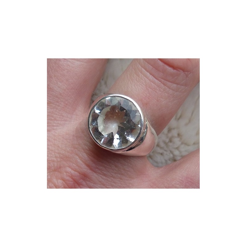Zilveren ring gezet met ronde witte Topaas 18.7 mm
