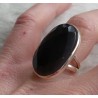 Zilveren ring gezet met ovale facet Onyx 17 mm