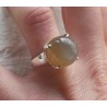 Zilveren ring gezet met ronde perzik Maansteen maat 17.3 mm