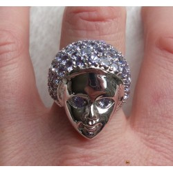 Zilveren ring met gezicht en gezet met Tanzaniet maat 19 mm