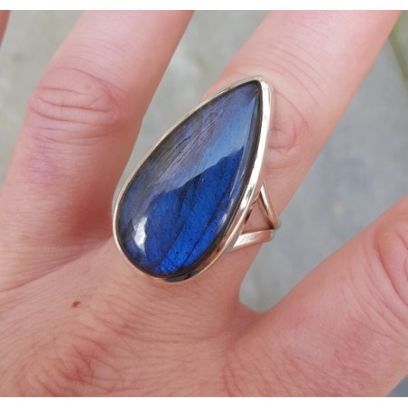 Zilveren ring met druppelvormige cabochon Labradoriet 19 mm