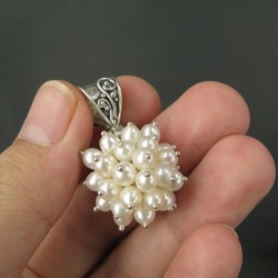 Zilveren edelsteen hanger met Pareltjes