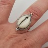 Zilveren ring met Cowrie schelp 17 mm