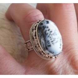Zilveren ring Dendriet Opaal gezet in bewerkte setting maat 17.5