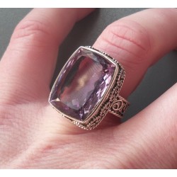 Zilveren ring gezet met rechthoekige facet Amethist 17.5 mm