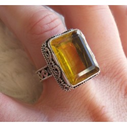 Zilveren ring gezet met rechthoekige Citrien 17.3 mm