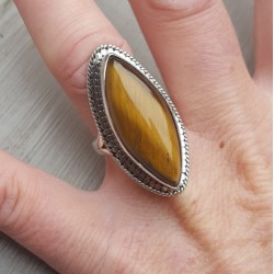 Zilveren ring met marquise Tijgeroog 17 mm