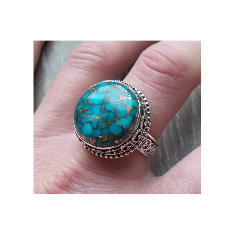 Zilveren ring ronde koper blauw Turkoois in bewerkte setting 19