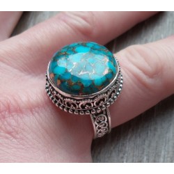 Zilveren ring ronde koper blauw Turkoois in bewerkte setting 19