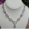 Zilveren ketting gezet met cabochon ovale Maanstenen