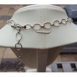 Zilveren ketting gezet met cabochon ovale Maanstenen