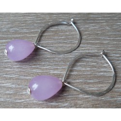 Zilveren oorbellen / creolen met paarse Chalcedoon