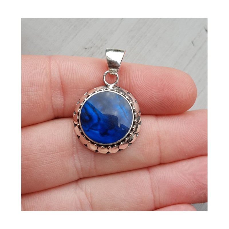 Zilveren hanger gezet met ronde blauw Abalone schelp