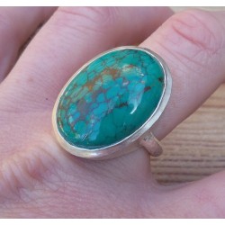 Zilveren ring gezet met ovale Turkoois maat 18 mm