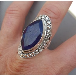 Zilveren ring gezet met marquise Saffier 18.5 mm
