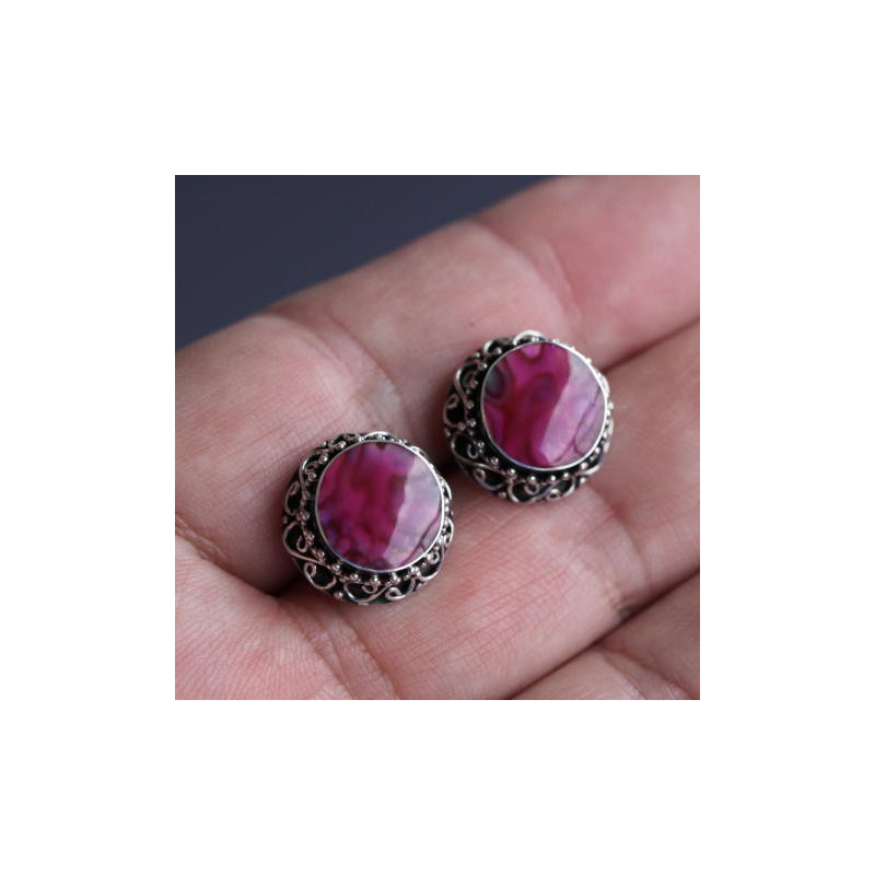 Zilveren oorstekers met roze Abalone schelp